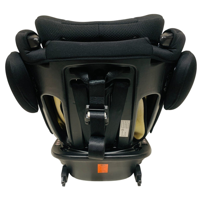 Chicco-Unico-Evo-I-Size-Classic-Car-Seat-Black-1-5