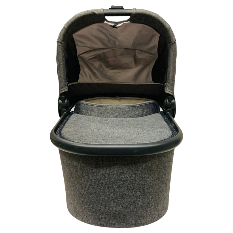 Uppa-Baby-Baby-Basinet-Grey-1-2