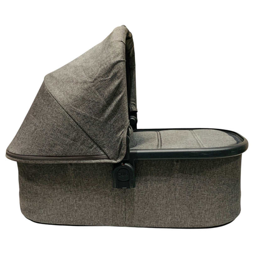 Uppa-Baby-Baby-Basinet-Grey-1-3