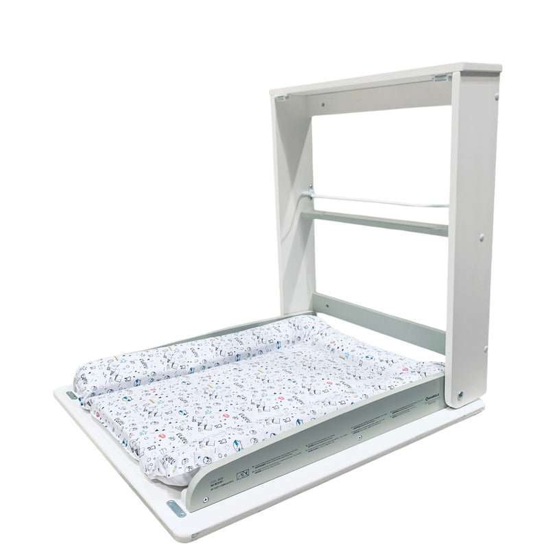 Badabulle-Wall-Mounted-Changing-Table-1-3