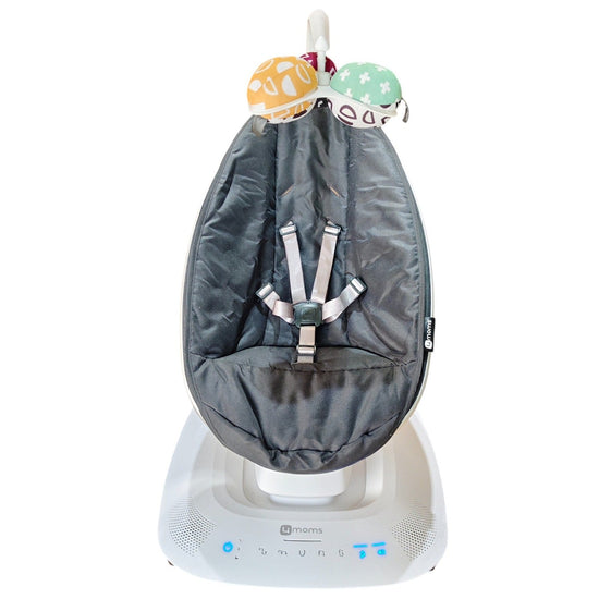4moms-mamaRoo-5.0-Multi-Motion-Baby-Swing-Black-2-2
