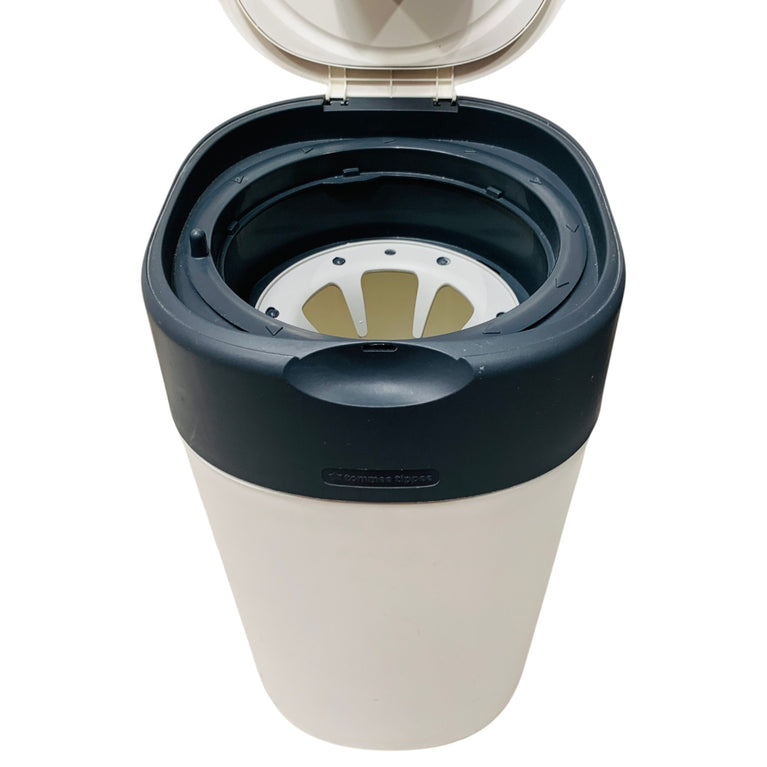 Tommee-Tippee-Twist-&-Click-Advanced-Nappy-Bin-15-7