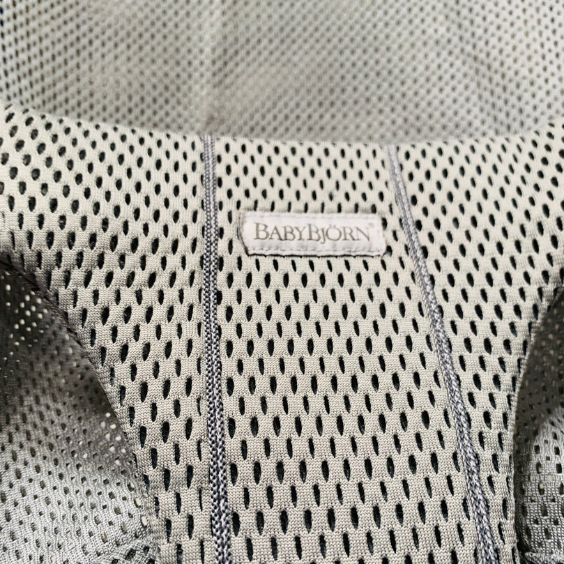 Babybjorn-Bliss-Bouncer-(Mesh)-Grey-2-3