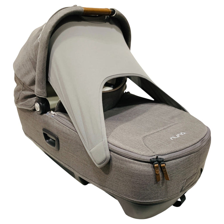 Nuna-Cari-Next-Carrycot-Car-Seat-2-1