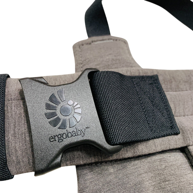 Ergobaby-Embrace-Baby-Carrier-for-Newborns-Heather-Grey-2-6