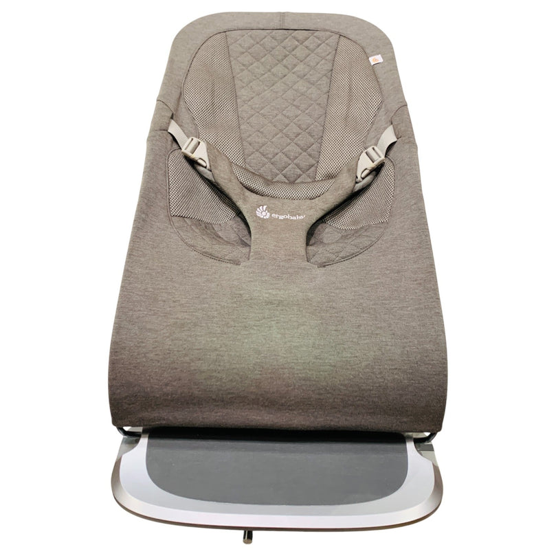 Ergobaby-Evolve-Bouncer-Toy-Bar-Ocean-Wonders-1-2