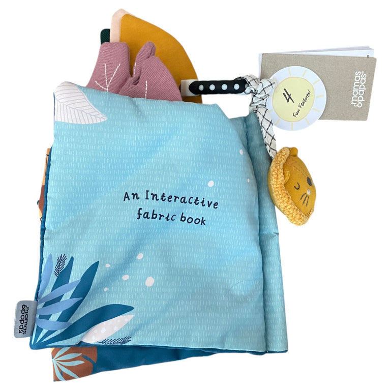 Mamas-and-Papas-Wildly-Adventures-Activity-Book-&-Toy-1-3
