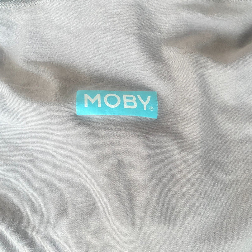Moby-Classic-Baby-Wrap-Baby-Sling-Carrier-Grey-6-3