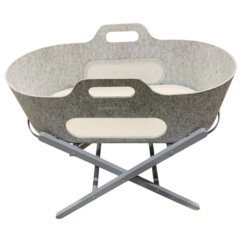 SnuzBaskit-Light-Grey-Moses-Basket-&-Dove-Grey-Stand-Set-2-5
