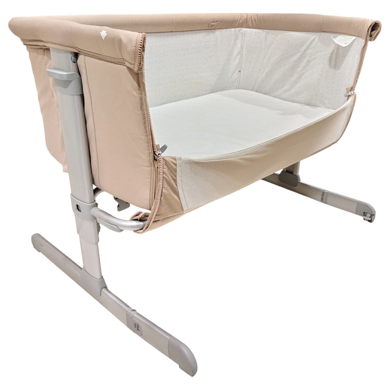 Chicco-Next2Me-Essential-Co-sleeping-Crib-11-1
