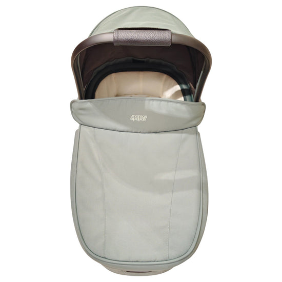 Mamas-&-Papas-Ocarro-Carrycot---Light-Green-2-3