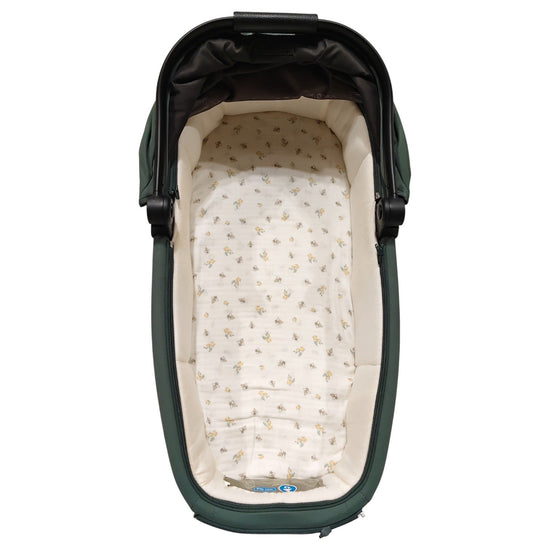 Mamas-&-Papas-Ocarro-Carrycot---Light-Green-2-7