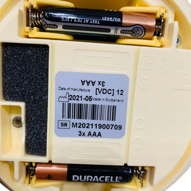 Medela-Swing-Maxi-Flex-Double-Electric-Breast-Pump-Set-13-6