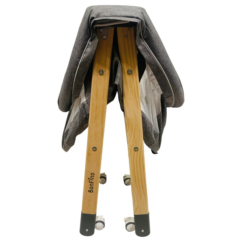 Bonfino-Cozy-Heaven-Foldable-Bassinet-with-Mosquito-Net-1-10