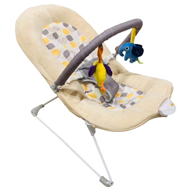 Juniors-Plum-Baby-Bouncer-Cream-1-1