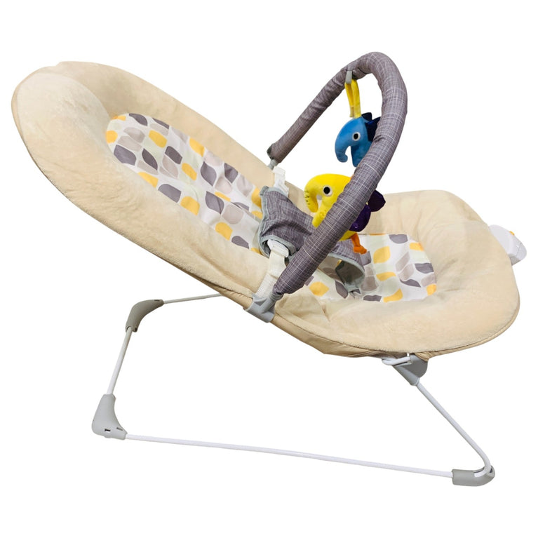 Juniors-Plum-Baby-Bouncer-Cream-1-3