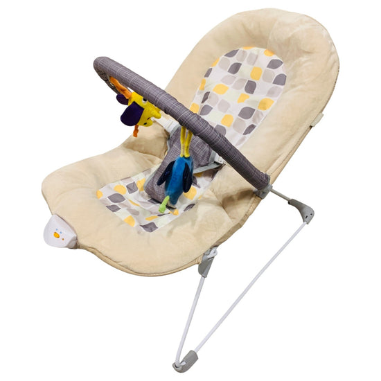 Juniors-Plum-Baby-Bouncer-Cream-1-5