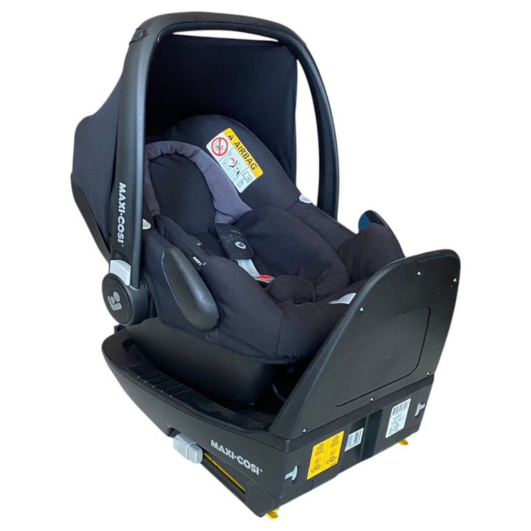 Maxi-Cosi-Pebble-I-Size-Car-Seat-with-Base-Black-2-1