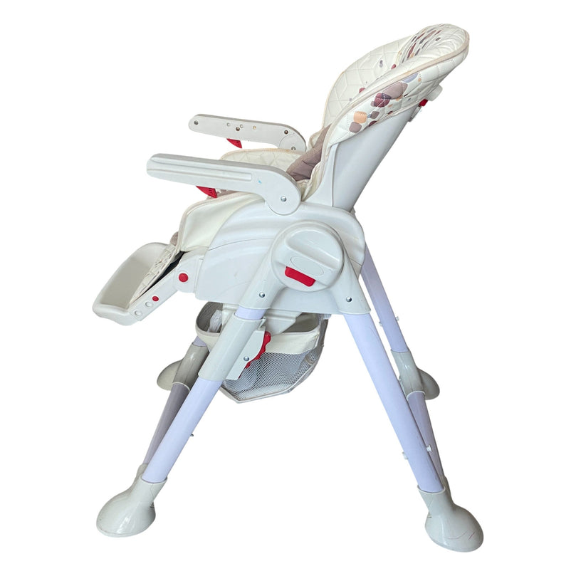 Giggles-High-Chair-with-Wheels-1-3