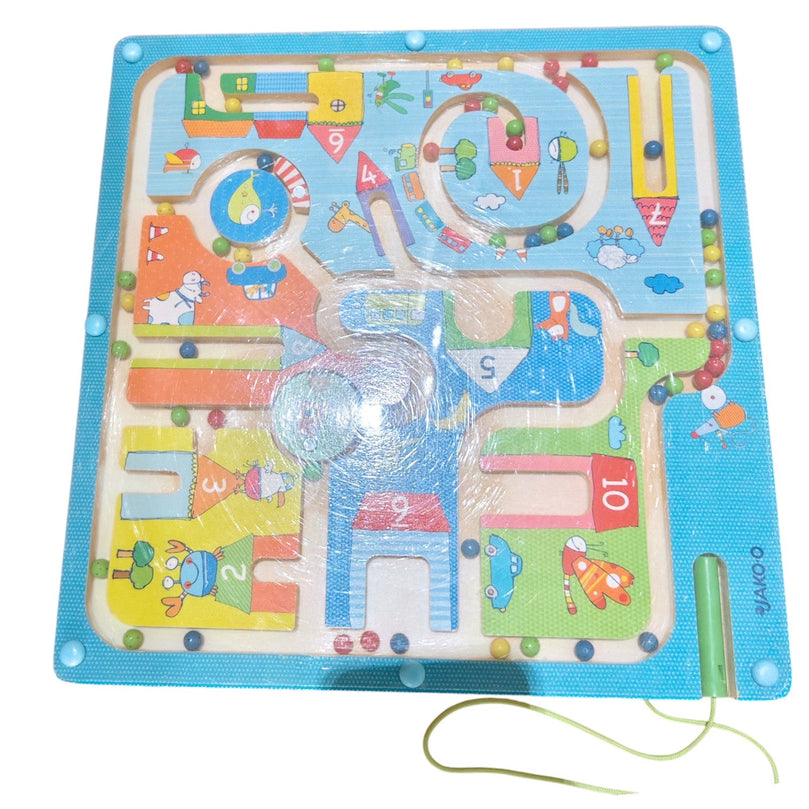 Jakoo-Magnetic-Busy-Board-and-Maze-1-3