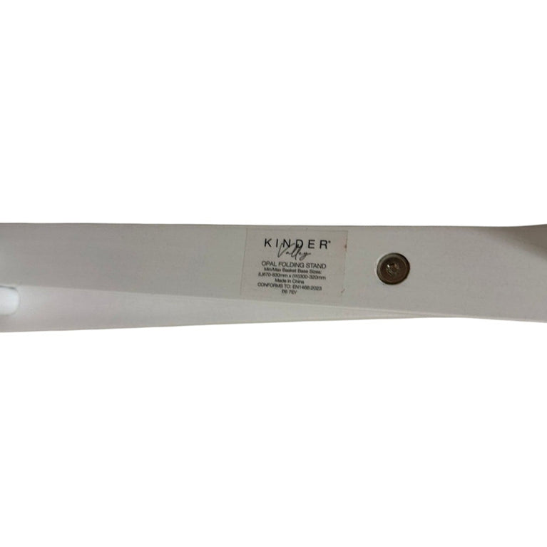 Kinder-Valley-White-Palm-Moses-Basket-with-Stand-2-7