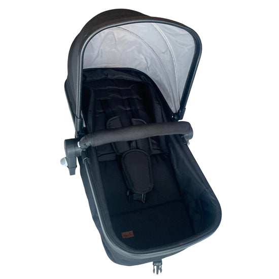 Moon-Tres-3-In-1-Travel-System-Black-1-6
