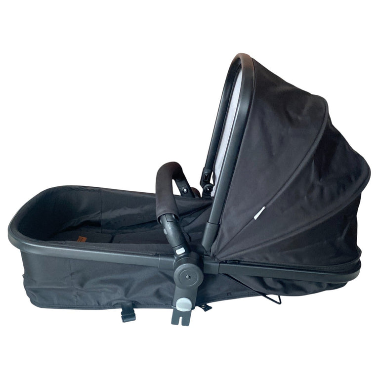 Moon-Tres-3-In-1-Travel-System-Black-1-8