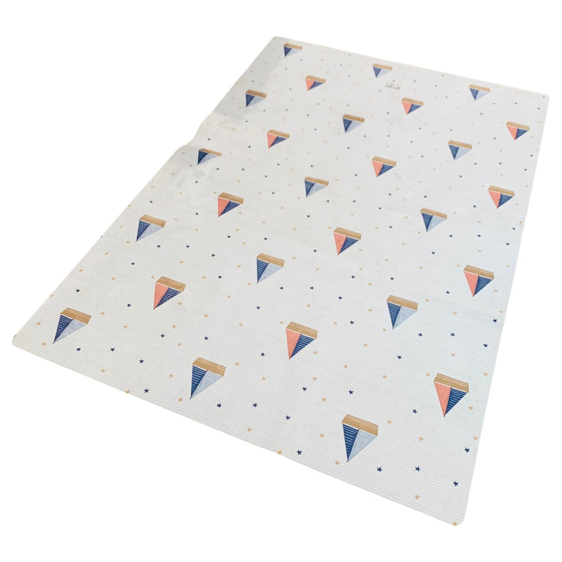 Gugu-The-Hero-Natural-Rubber-Mat-Little-Sailor-1-3