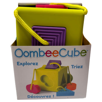 Fat-Brain-Toys-OombeeCube-1-2