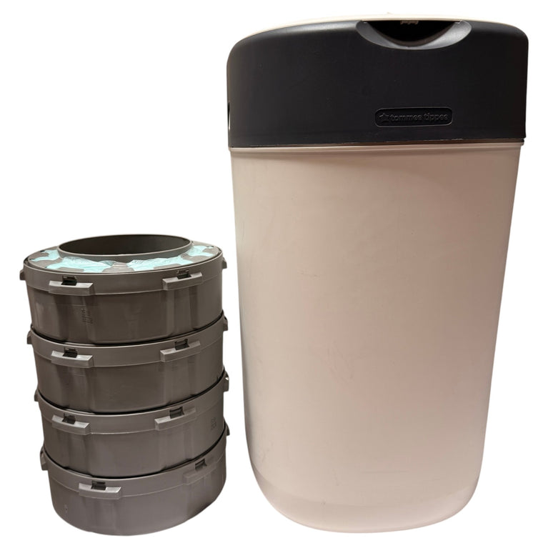 Tommee-Tippee-Twist-&-Click-Advance-Nappy-Disposal-Sangenic-Tec-Bin-+-4-Refill-Pack-White-&-Grey-1-2