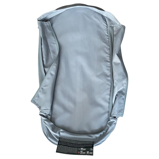 Maxi-Cosi-Iora-Co-Sleeper-Grey-2-5