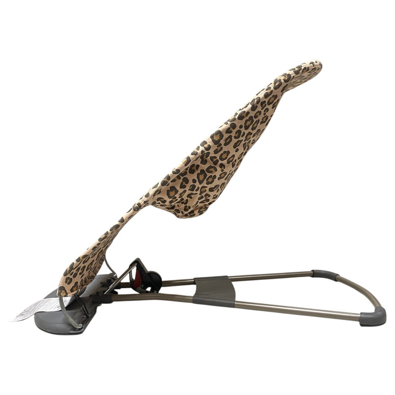 BabyBjörn-Bouncer-Bliss-Leopard-Print-2-6