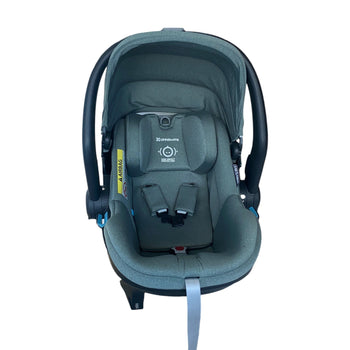 Uppababy-Mesa-i-Size-Infant-Car-Seat-Gregory-Grey-Melange-1-2