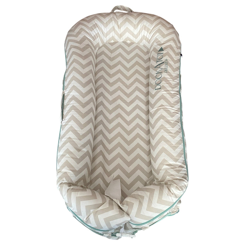 DockATot-Deluxe+-Pod-Silver-Lining-3-3