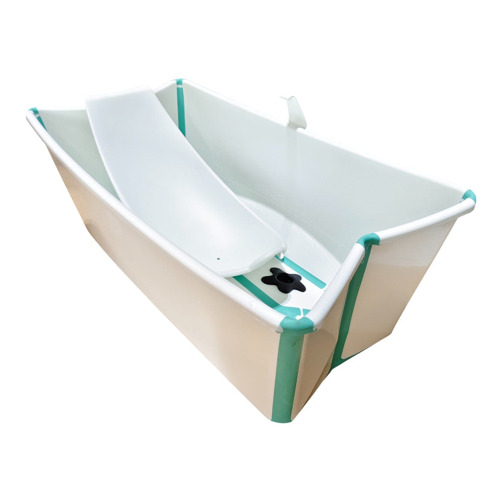 stokke flexi bath newborn support Stokke Flexi Bath Tub + Newborn Support Bundle - Clear Green | Shop used Bathing & Potty in UAE