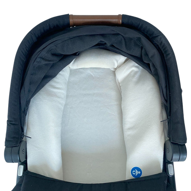Nuna-Carrycot-Caviar-1-5