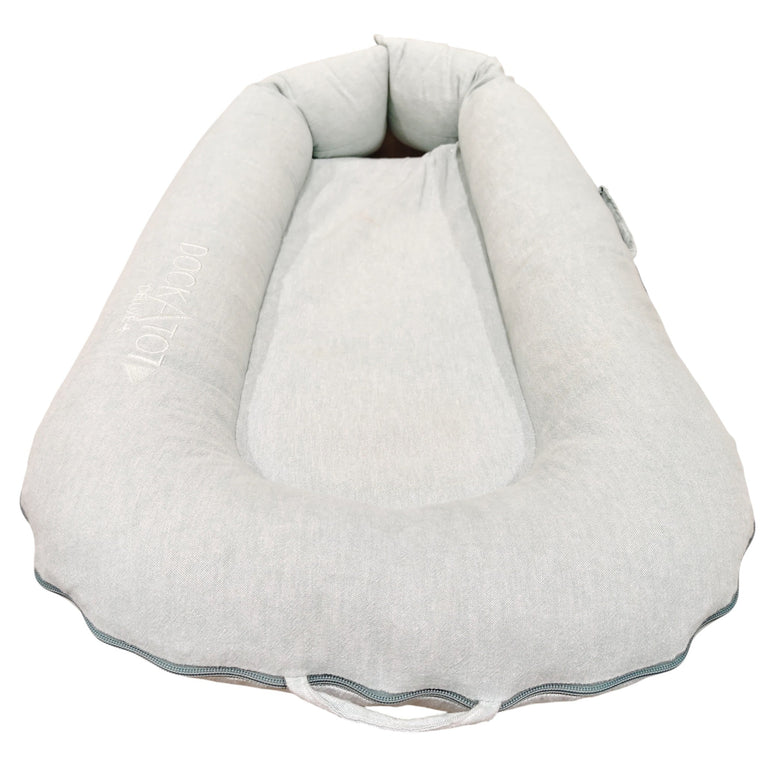 DockATot-Deluxe+-Pod-Marine-Chambray-1-3