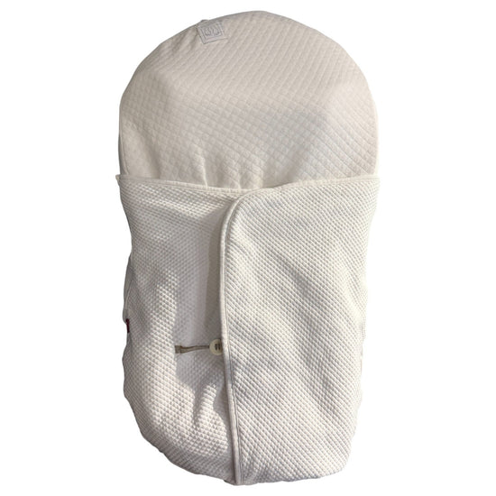 Red-Castle-Cocoonababy-Sleeping-Pod-with-Cocoonacover-White-2-6