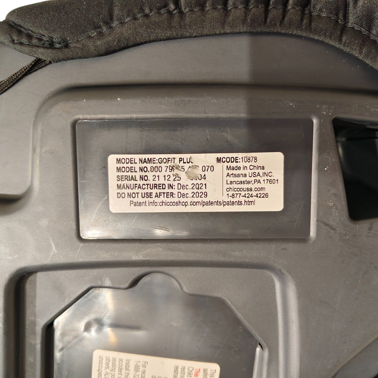 Chicco-GoFit-Backless-Kids-Booster-Car-Seat-Shark-1-6