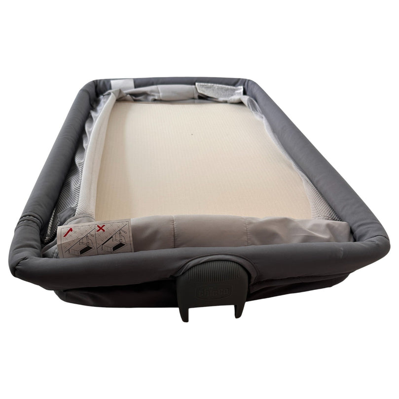 Chicco-Next2Me-Essential-Co-Sleeping-Bassinet-12-2