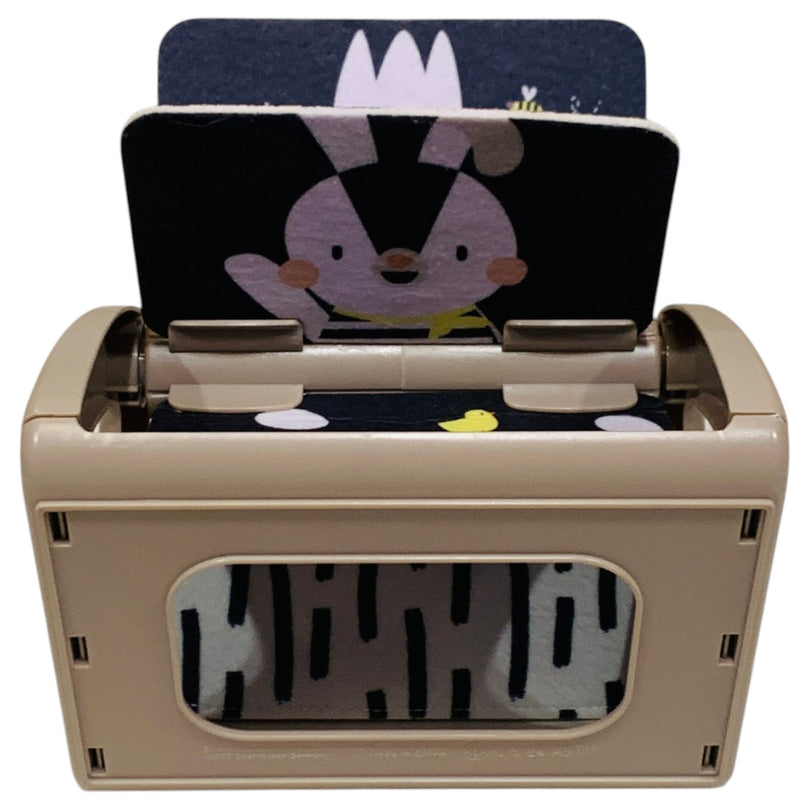 Taf-Toys-Black-&-White-Rattling-Spinning-Book-Kids-Book-Black-&-White-1-4