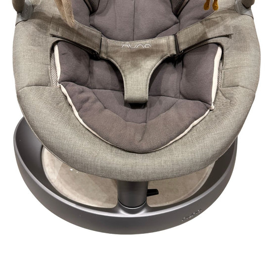 Nuna-Leaf-Grow-Soother-Swing-Quartz-with-Toybar-3-4