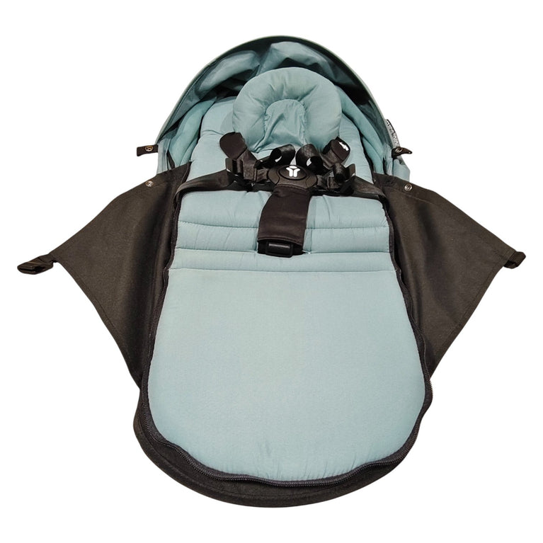 Babyzen-YOYO-Newborn-Pack-0+-Peppermint-2-3