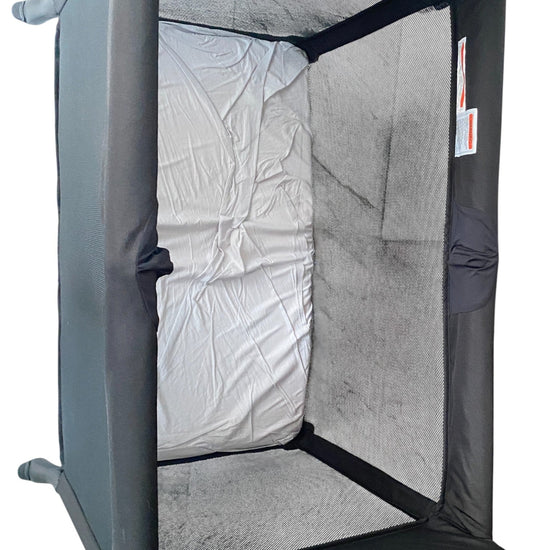 Bugaboo-Stardust-Travel-Crib-Black-1-4