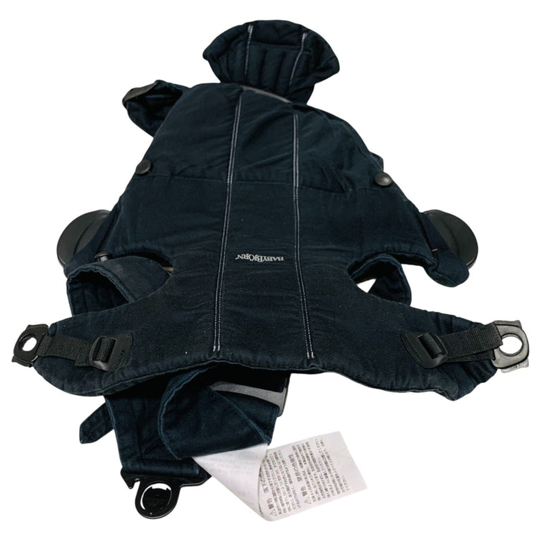 BabyBjörn-Baby-Carrier-Mini-Woven-Black-2-3