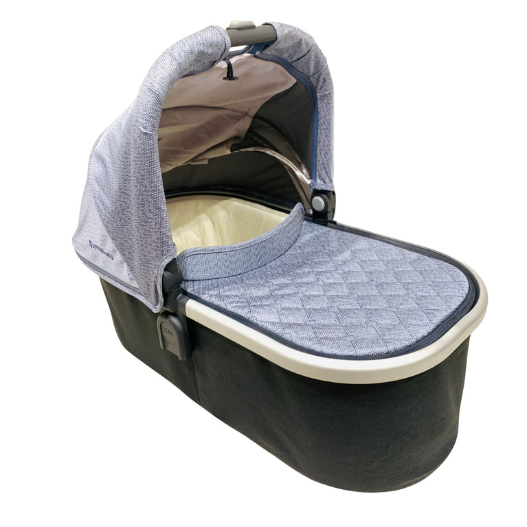 Uppababy-Baby-Bassinet-Grey-Charcoal-(Jordan)-3-1