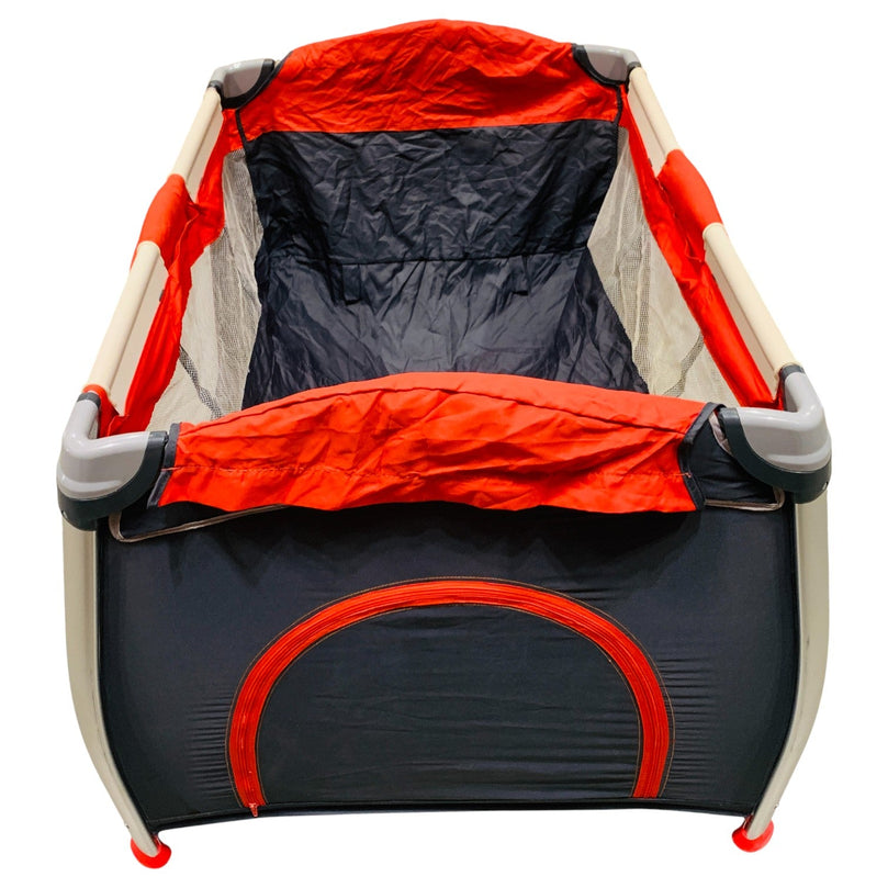 Giggles-2-in-1-Travel-Cot-2-3