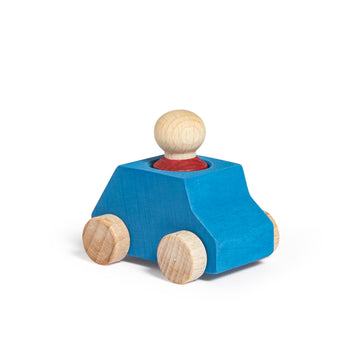 Sky-wooden-car-with-red-figure-1