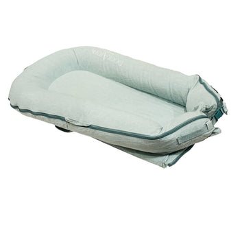DockATot-Deluxe+-Pod-Fog-Chambray
-White-6-2