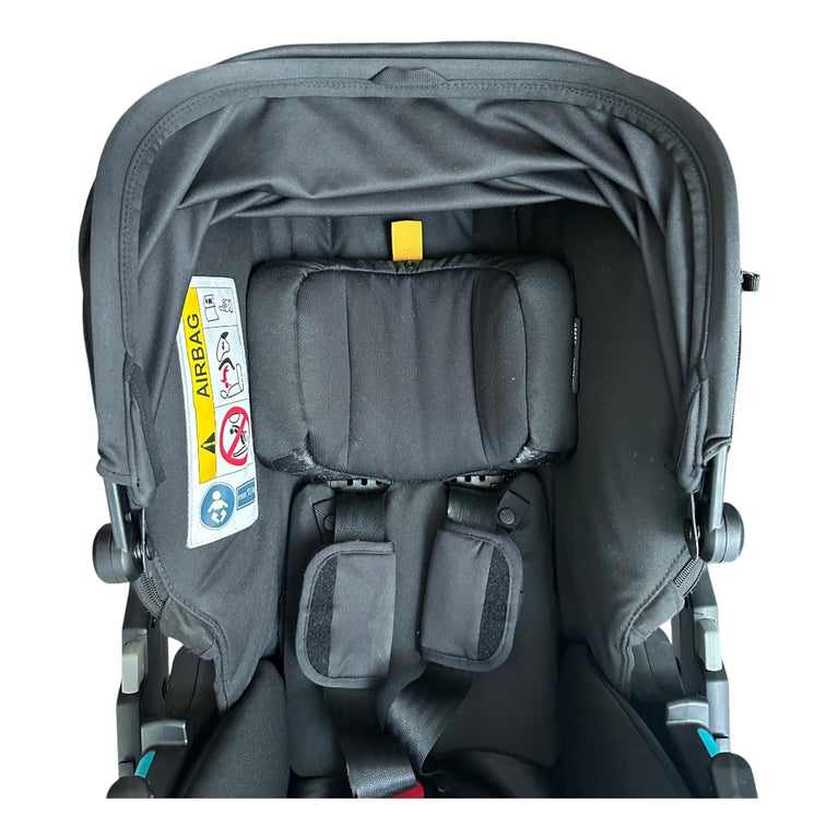 Doona-X-Infant-Car-Seat-Nitro-Black-1-3